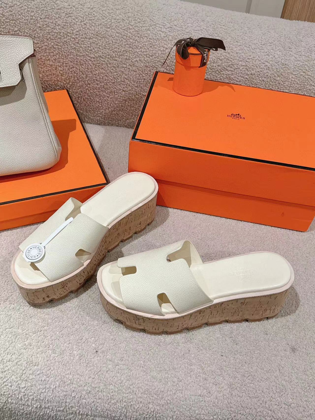 HERME5 高品質牛革厚底スリッパ【50％割引+送料無料】