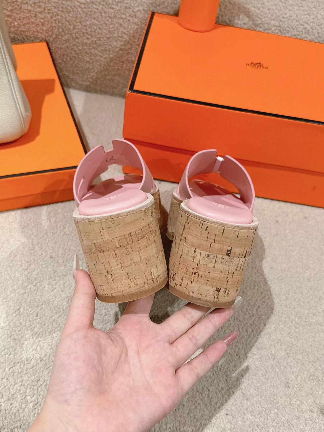 HERME5 高品質牛革厚底スリッパ【50％割引+送料無料】