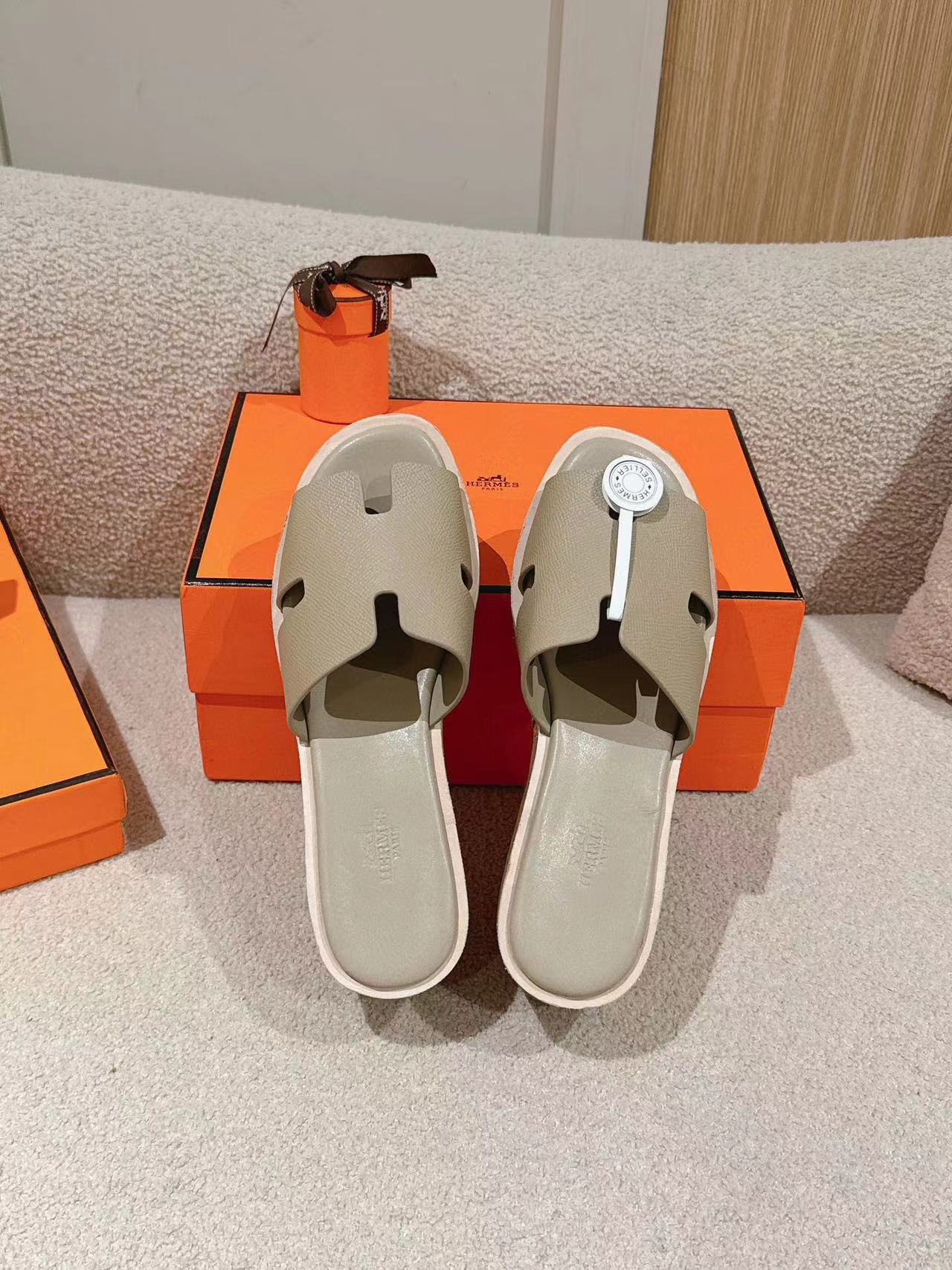 HERME5 高品質牛革厚底スリッパ【50％割引+送料無料】