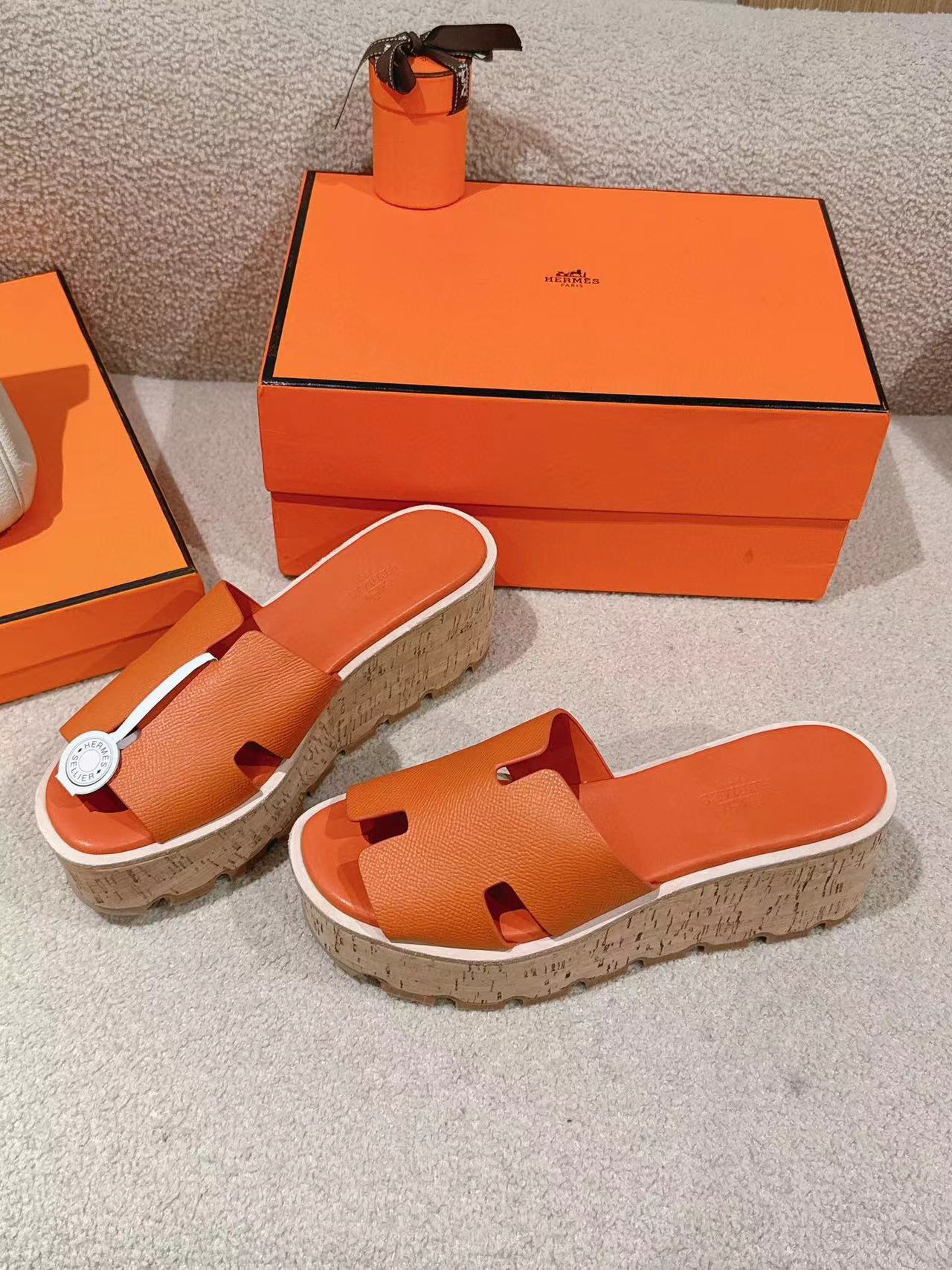 HERME5 高品質牛革厚底スリッパ【50％割引+送料無料】