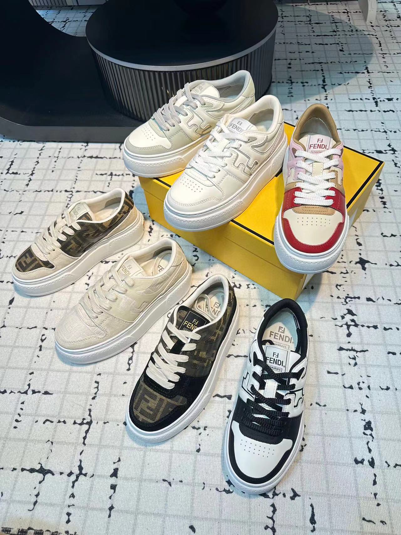 FEND1 高品質カジュアルシューズ【50％割引+送料無料】