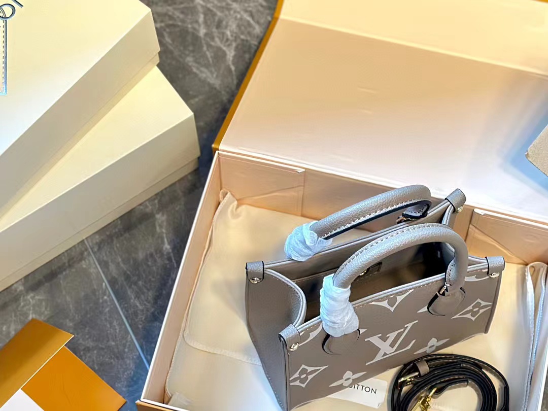 LV Onthego牛革ハンドバッグ【50％割引+送料無料】