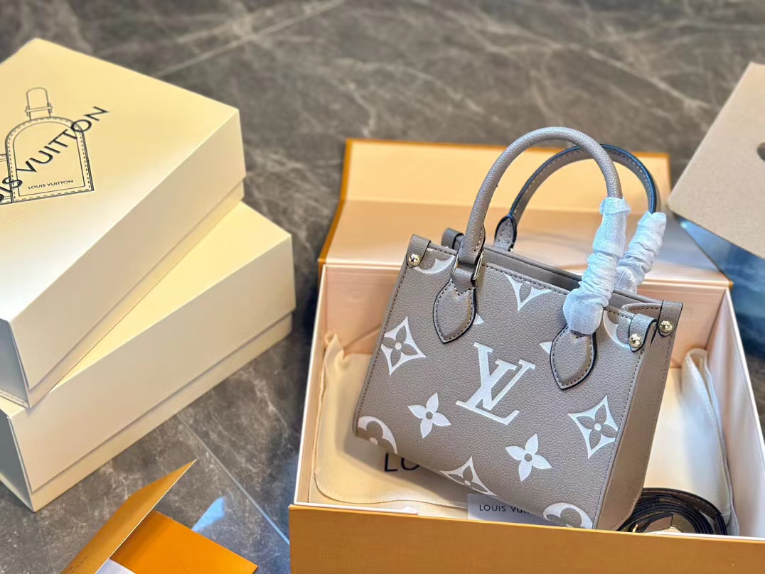 LV Onthego牛革ハンドバッグ【50％割引+送料無料】