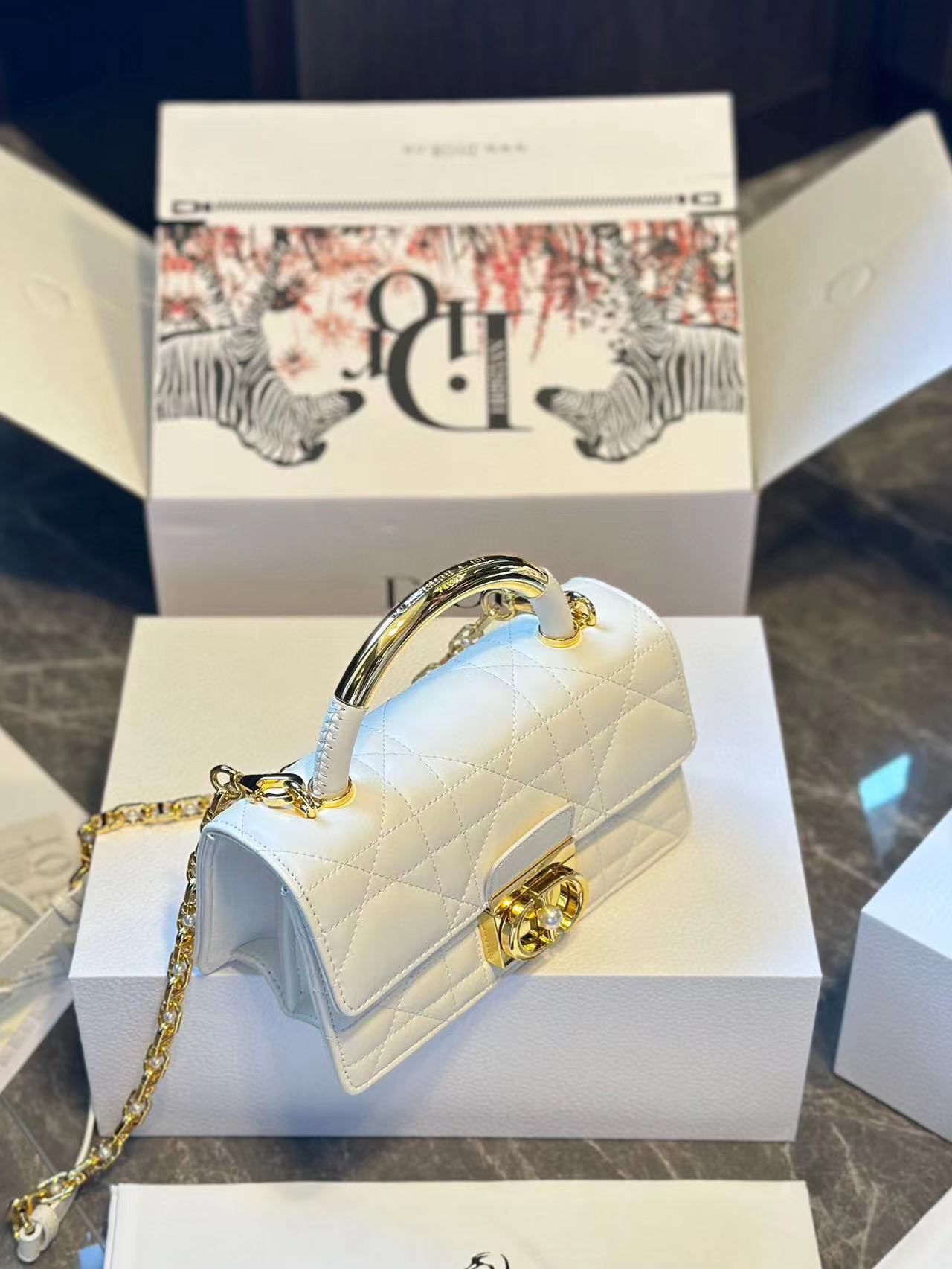 DI0R Angeパールチェーンハンドルバッグ【50％割引+送料無料】