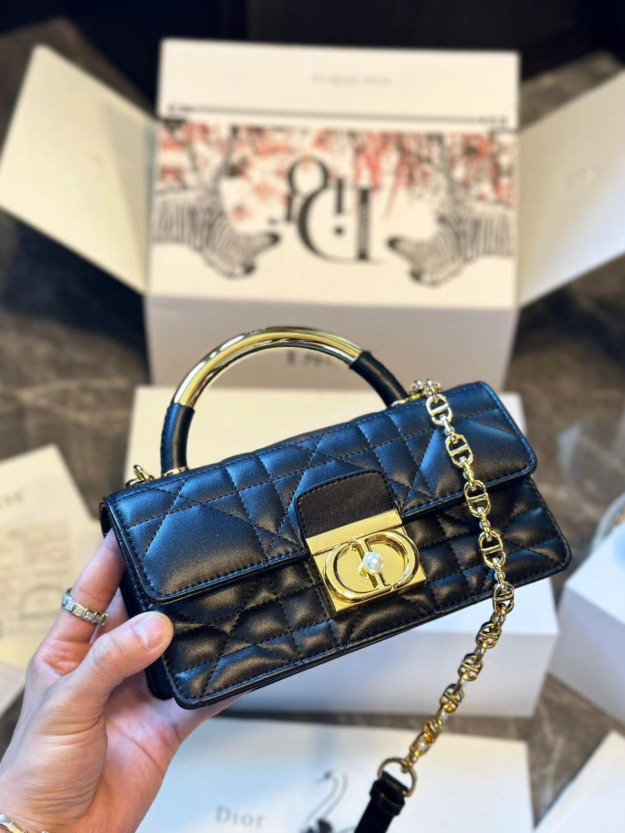 DI0R Angeパールチェーンハンドルバッグ【50％割引+送料無料】