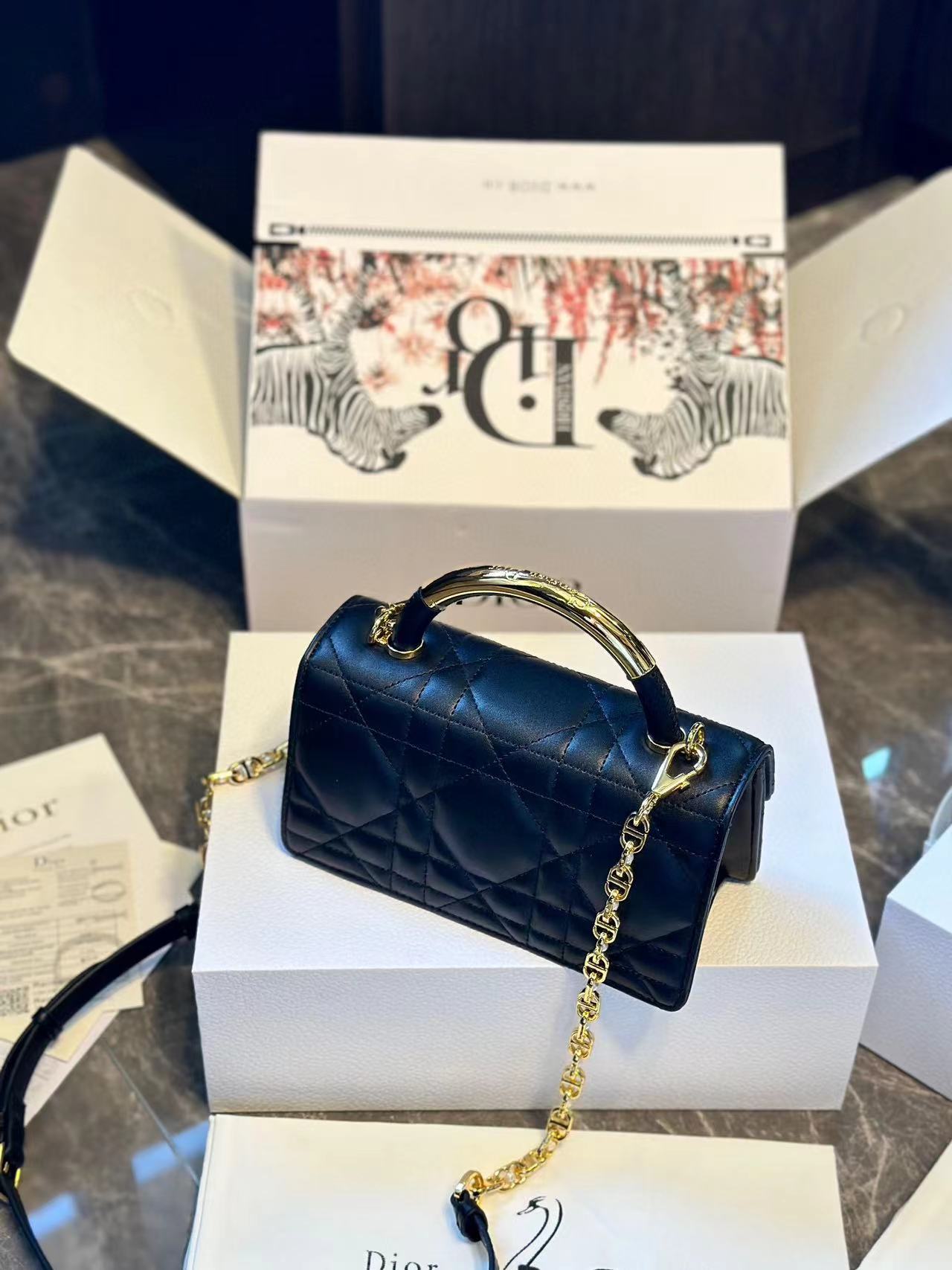 DI0R Angeパールチェーンハンドルバッグ【50％割引+送料無料】