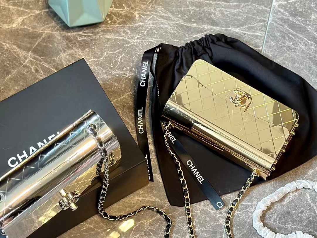 CHANE1 メタルイブニングバッグ【50％割引+送料無料】