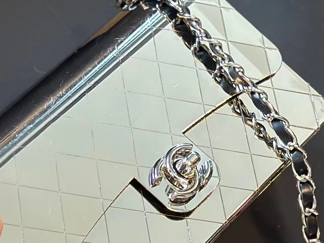 CHANE1 メタルイブニングバッグ【50％割引+送料無料】