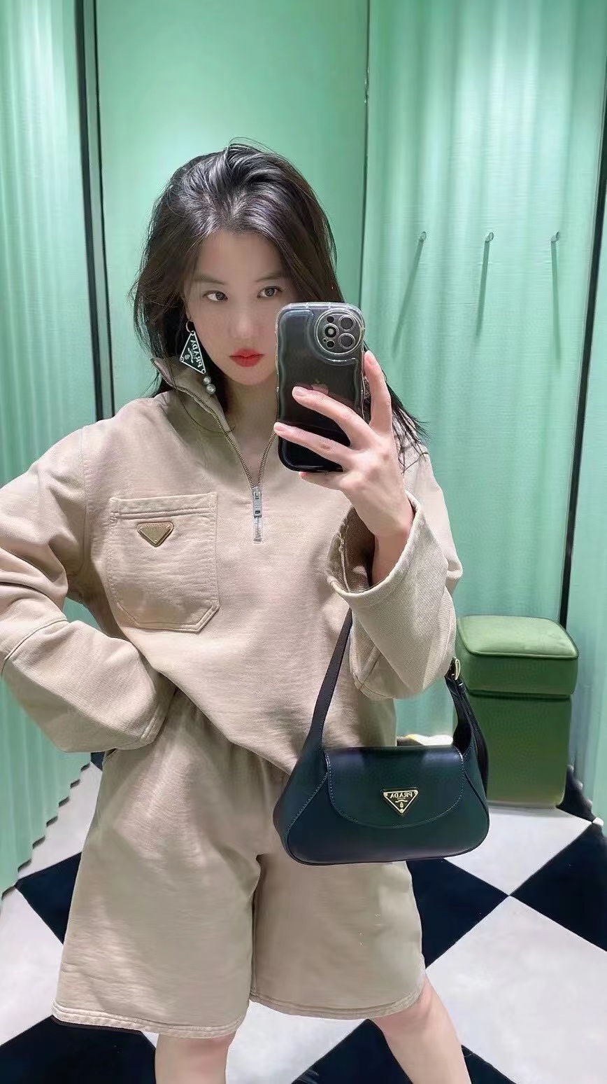 PR4DA 牛革アンダーアームバッグ ccv【50％割引+送料無料】