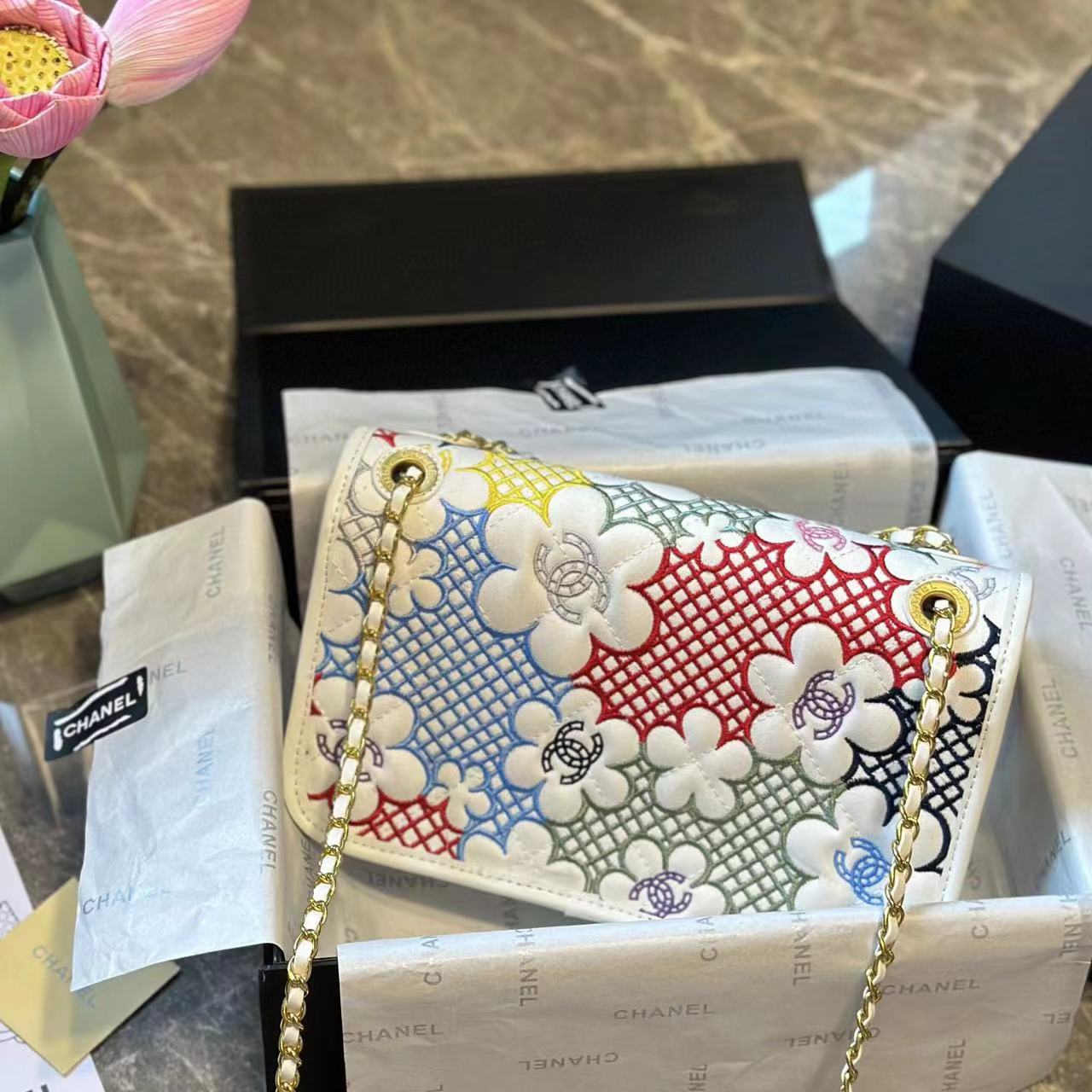 CHANE1 フラワー CF ショルダー クロスボディバッグ【50％割引+送料無料】