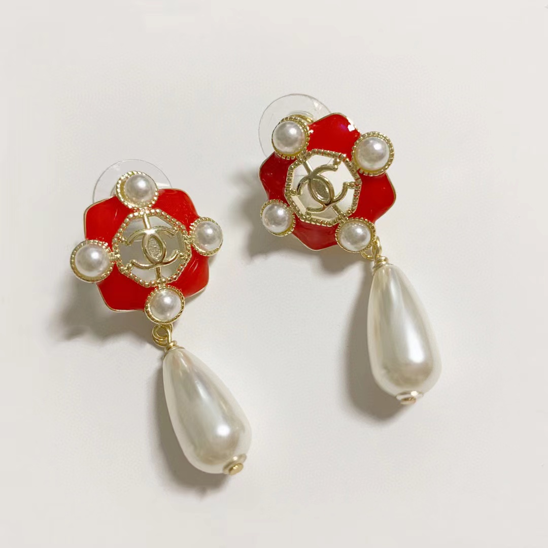 CHANE1 ダブルCパールイヤリング nnv【50％割引+送料無料】