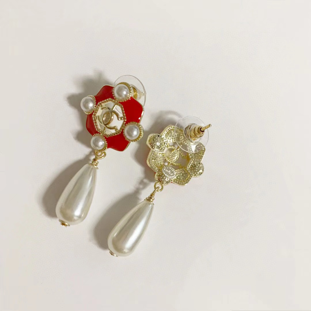 CHANE1 ダブルCパールイヤリング nnv【50％割引+送料無料】