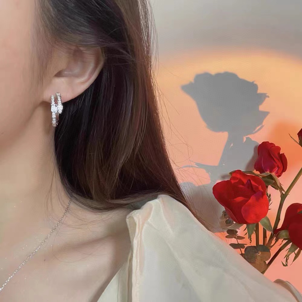 BVLGAR1 ダイヤモンド スネーク イヤリング【50％割引+送料無料】