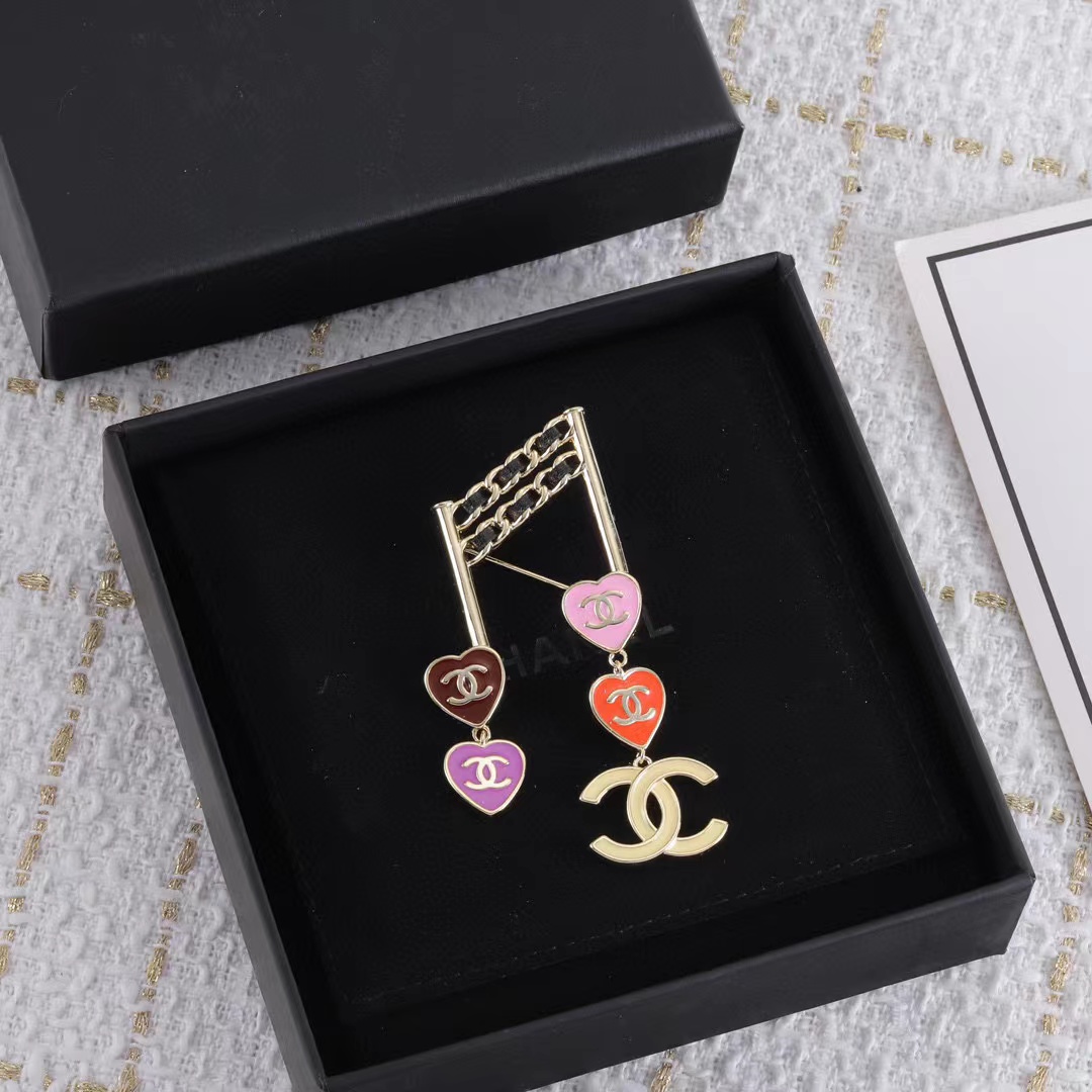 CHANE1 ハート ダブルC ブローチ【50％割引+送料無料】