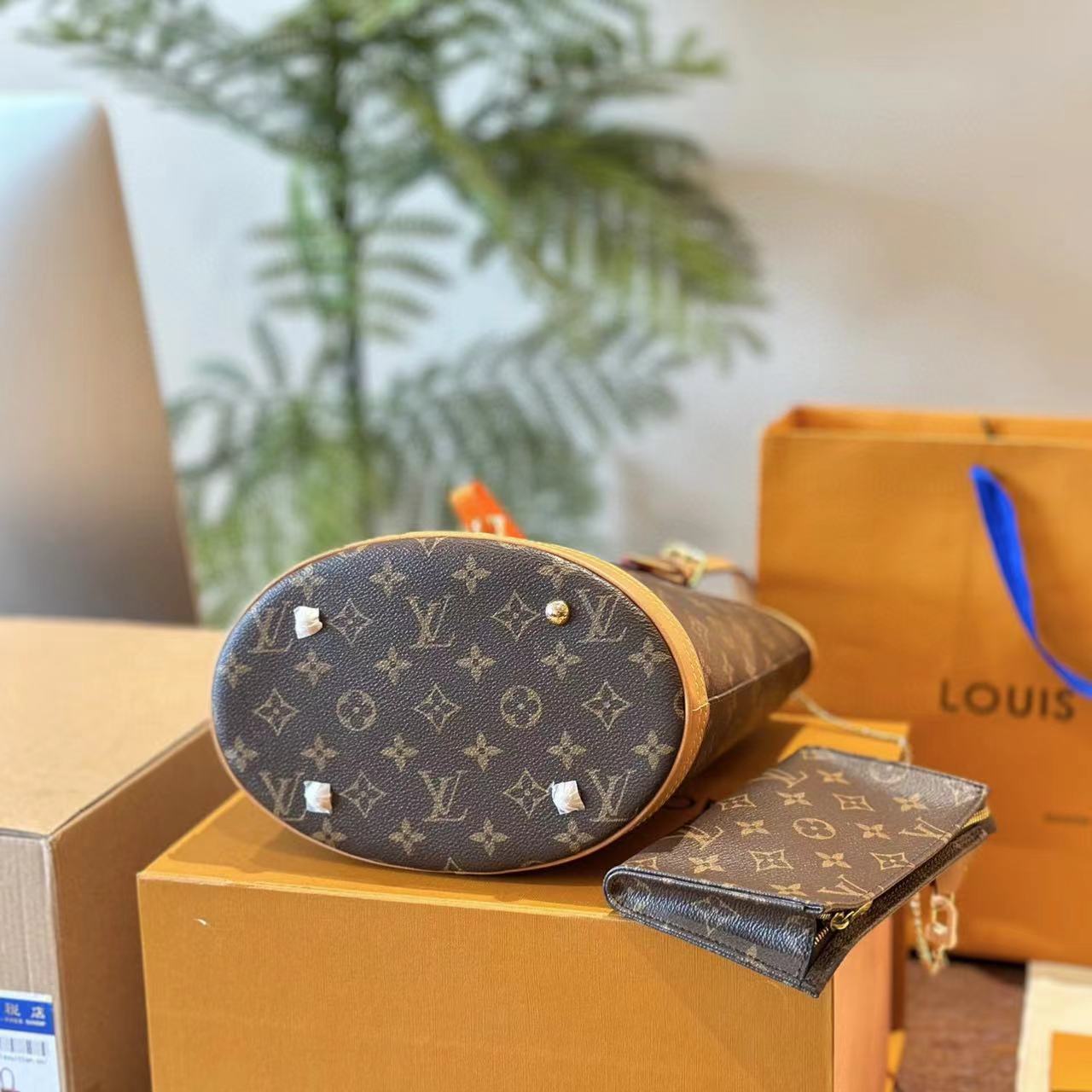 LV高品質老眼バケットバッグ【50％割引+送料無料】