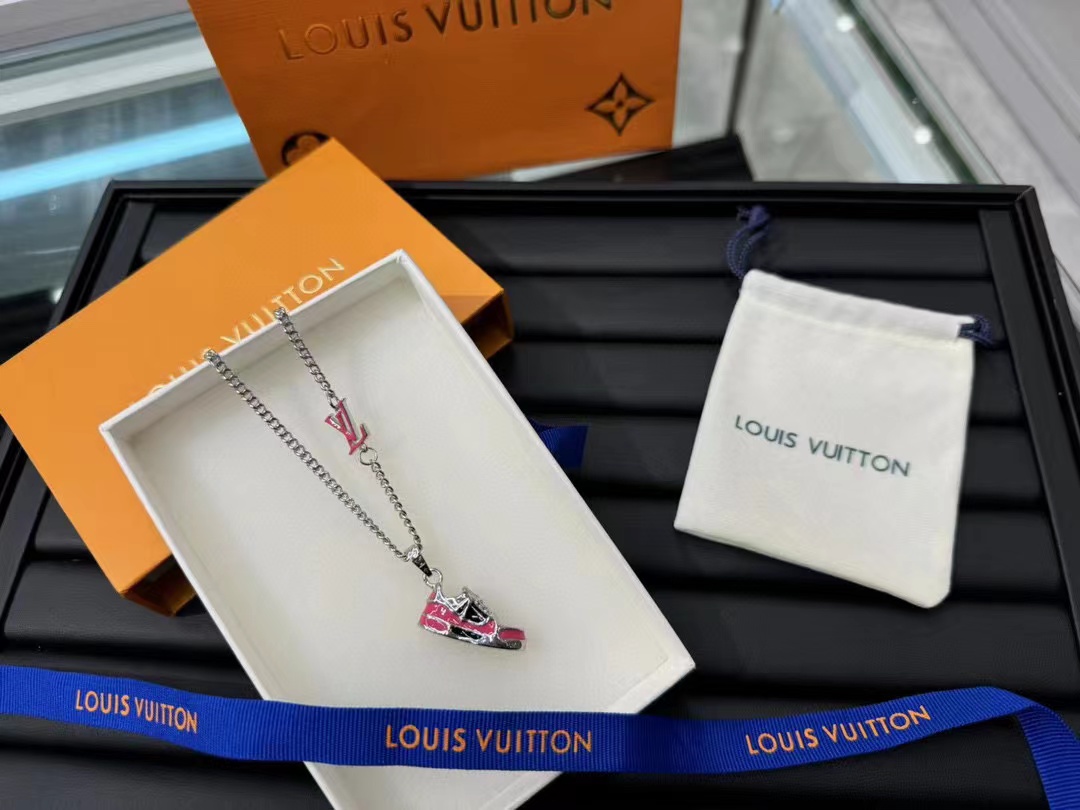 LV シューシェイプ ユニセックス ネックレス【50％割引+送料無料】