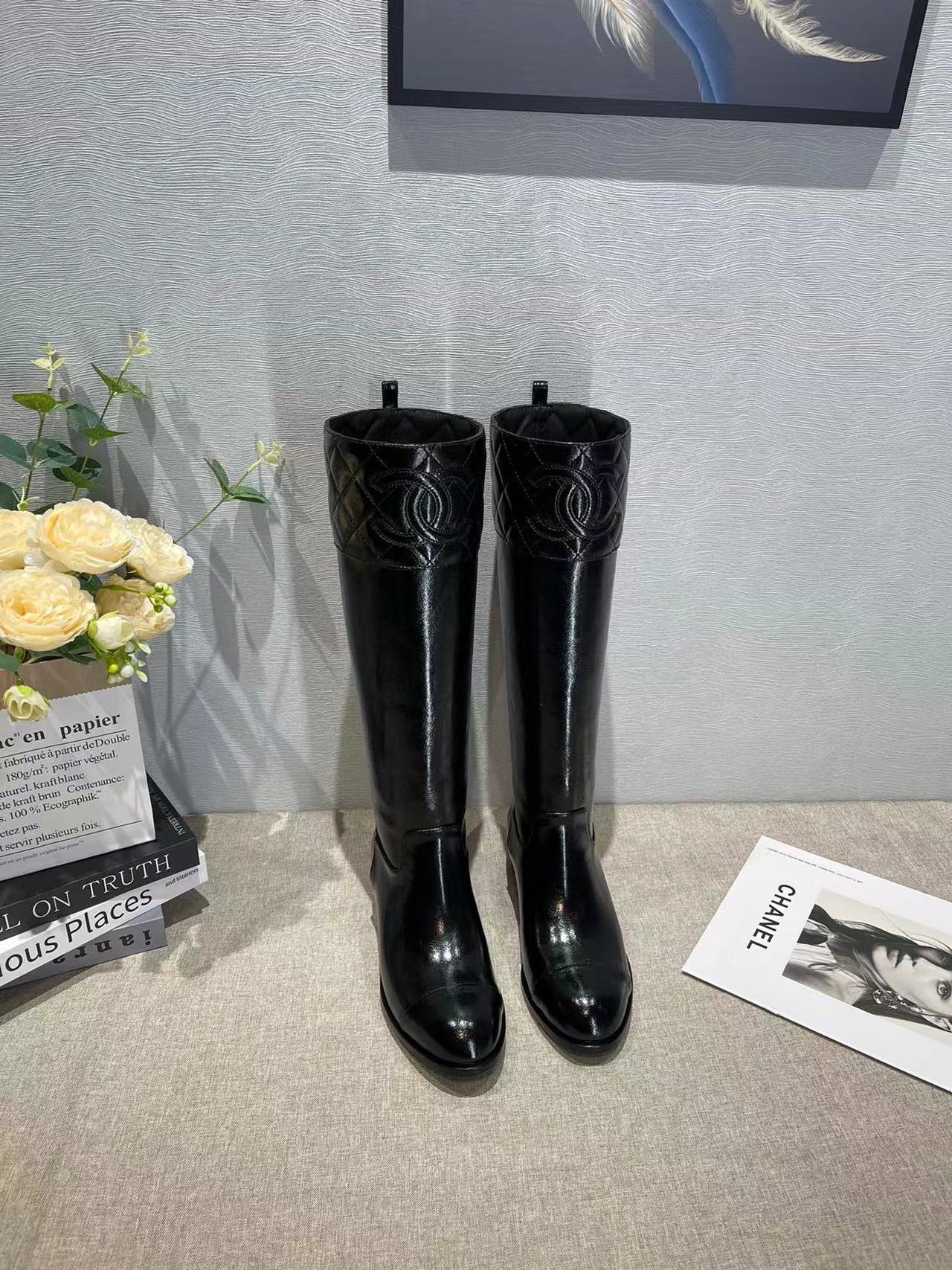 CHANE1 高品質 ダブルC 牛革 ロングブーツ【50％割引+送料無料】