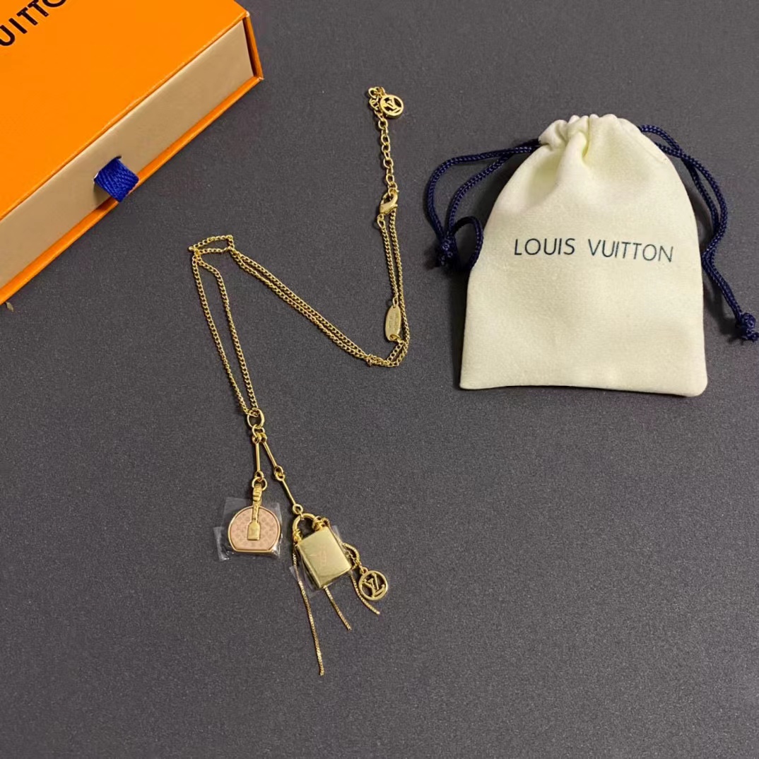 LVロックネックレス【50％割引+送料無料】