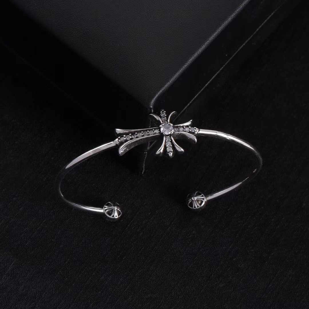 Chr0me Hearts ダイヤモンドクロスブレスレット【50％割引+送料無料】