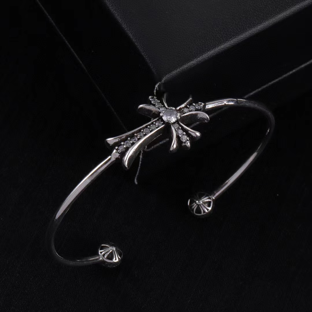 Chr0me Hearts ダイヤモンドクロスブレスレット【50％割引+送料無料】