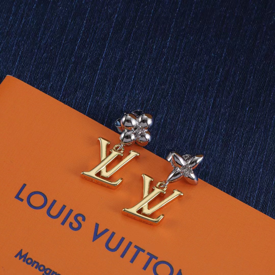 LV四つ葉のクローバー イヤリング【50％割引+送料無料】