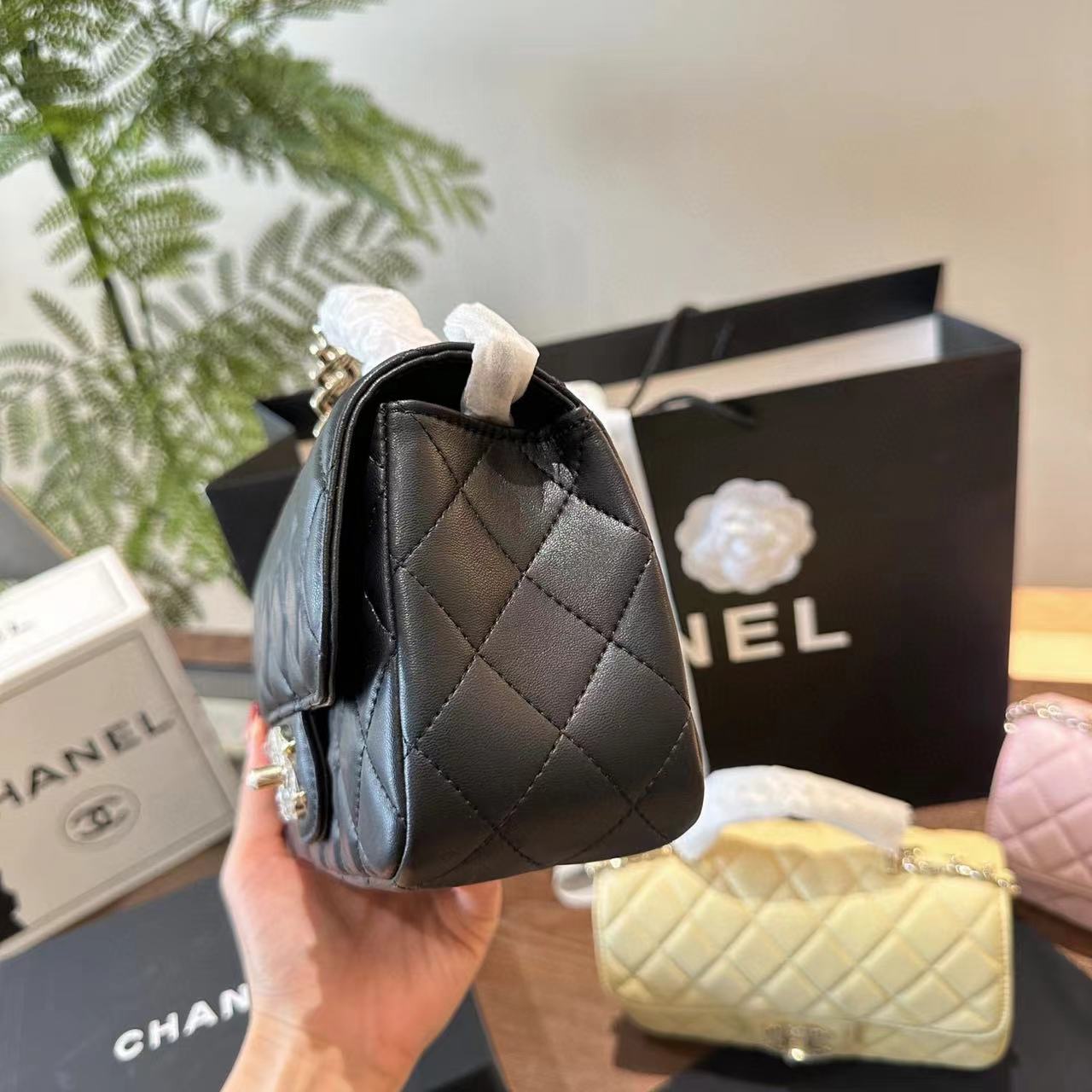 CHANE1 新作チェーンショルダークロスボディバッグ【50％割引+送料無料】