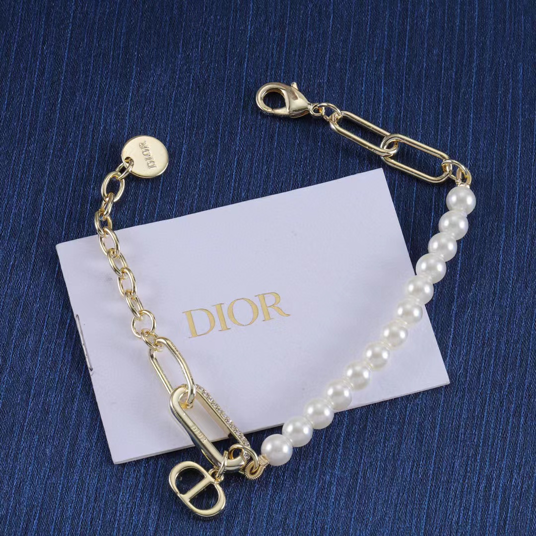 DI0R CD パールネックレス ブレスレット+ネックレス 2点セット【50％割引+送料無料】