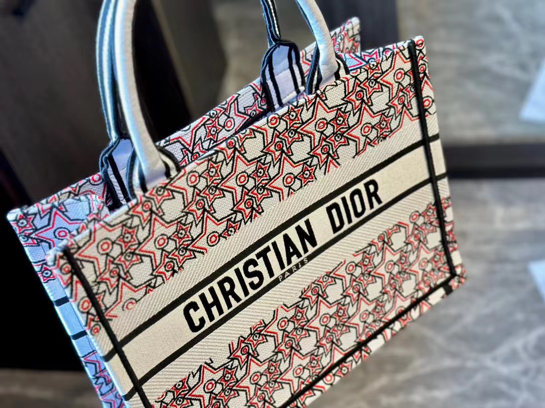 DI0R新作刺繍プリントトートバッグ【50％割引+送料無料】