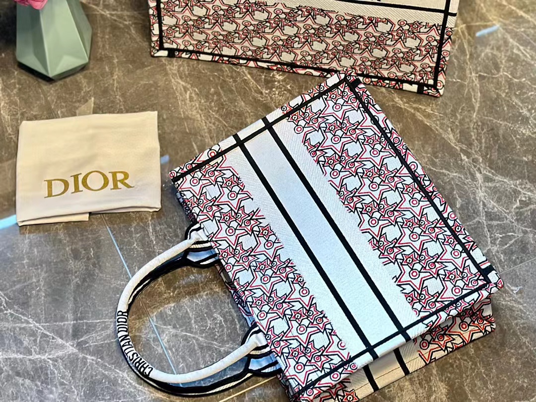 DI0R新作刺繍プリントトートバッグ【50％割引+送料無料】