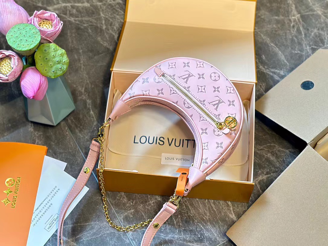 LV vintage チェーン脇の下バッグ【50％割引+送料無料】