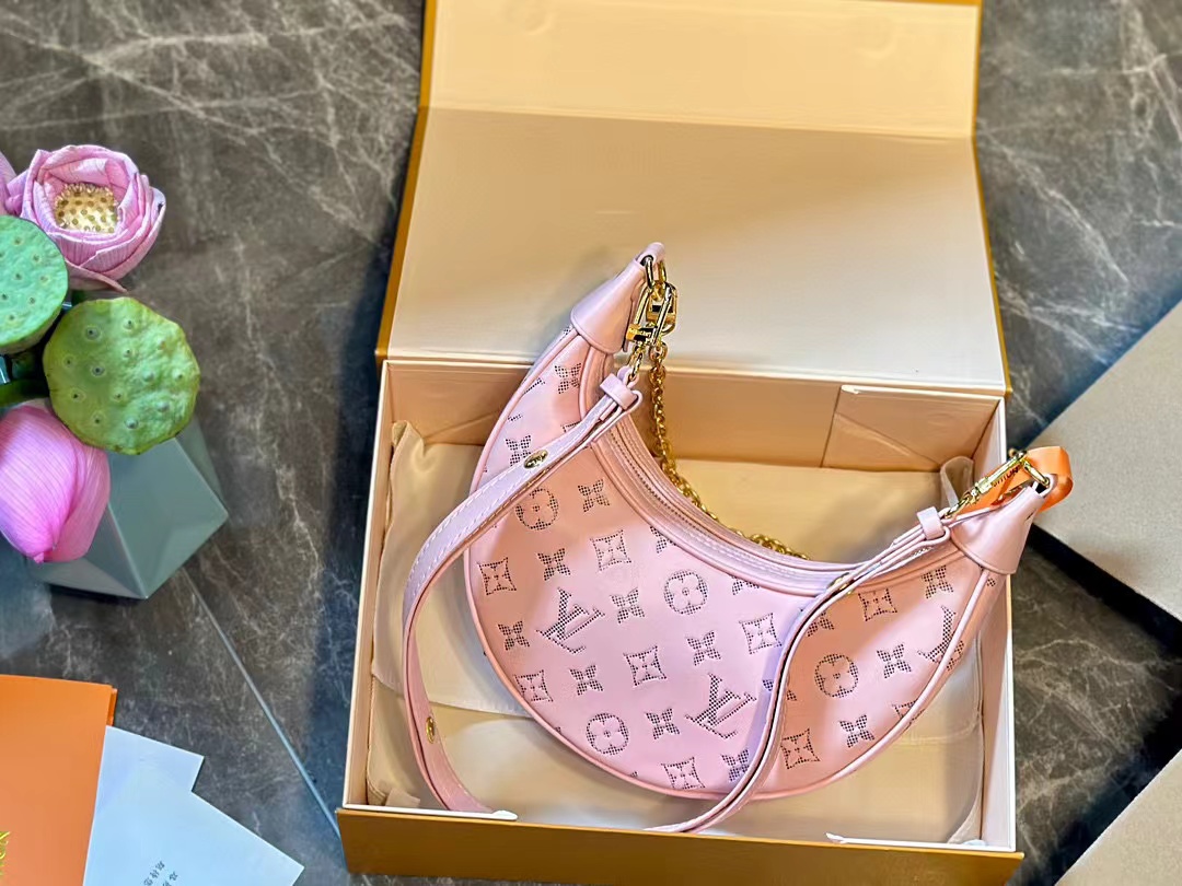 LV vintage チェーン脇の下バッグ【50％割引+送料無料】