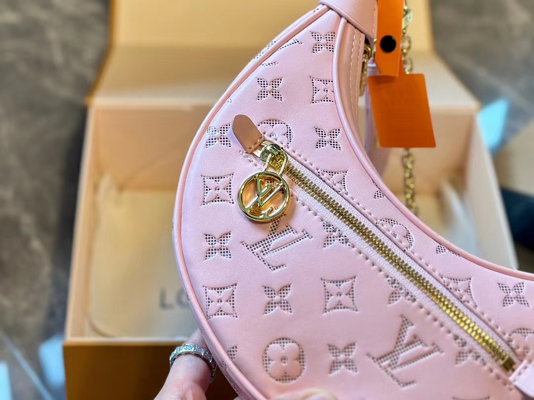 LV vintage チェーン脇の下バッグ【50％割引+送料無料】