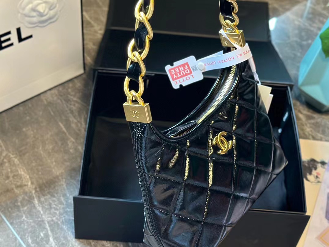 CHANE1 Hoboパテントレザーのアンダーアームバッグ【50％割引+送料無料】