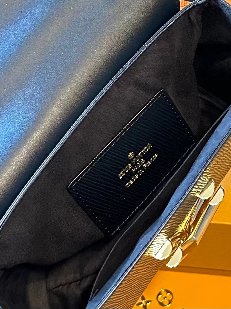 LV 2-in-1 ショルダー クロスボディバッグ【50％割引+送料無料】