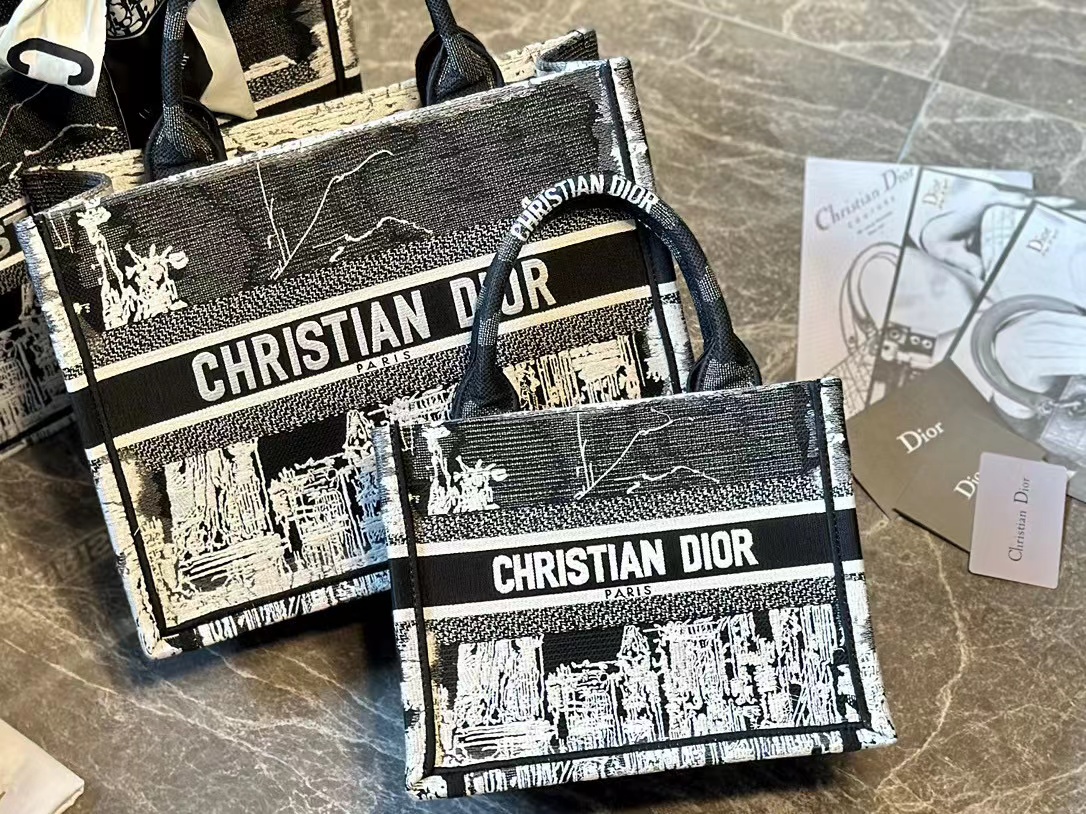 DI0R 刺繍トートバッグ【50％割引+送料無料】