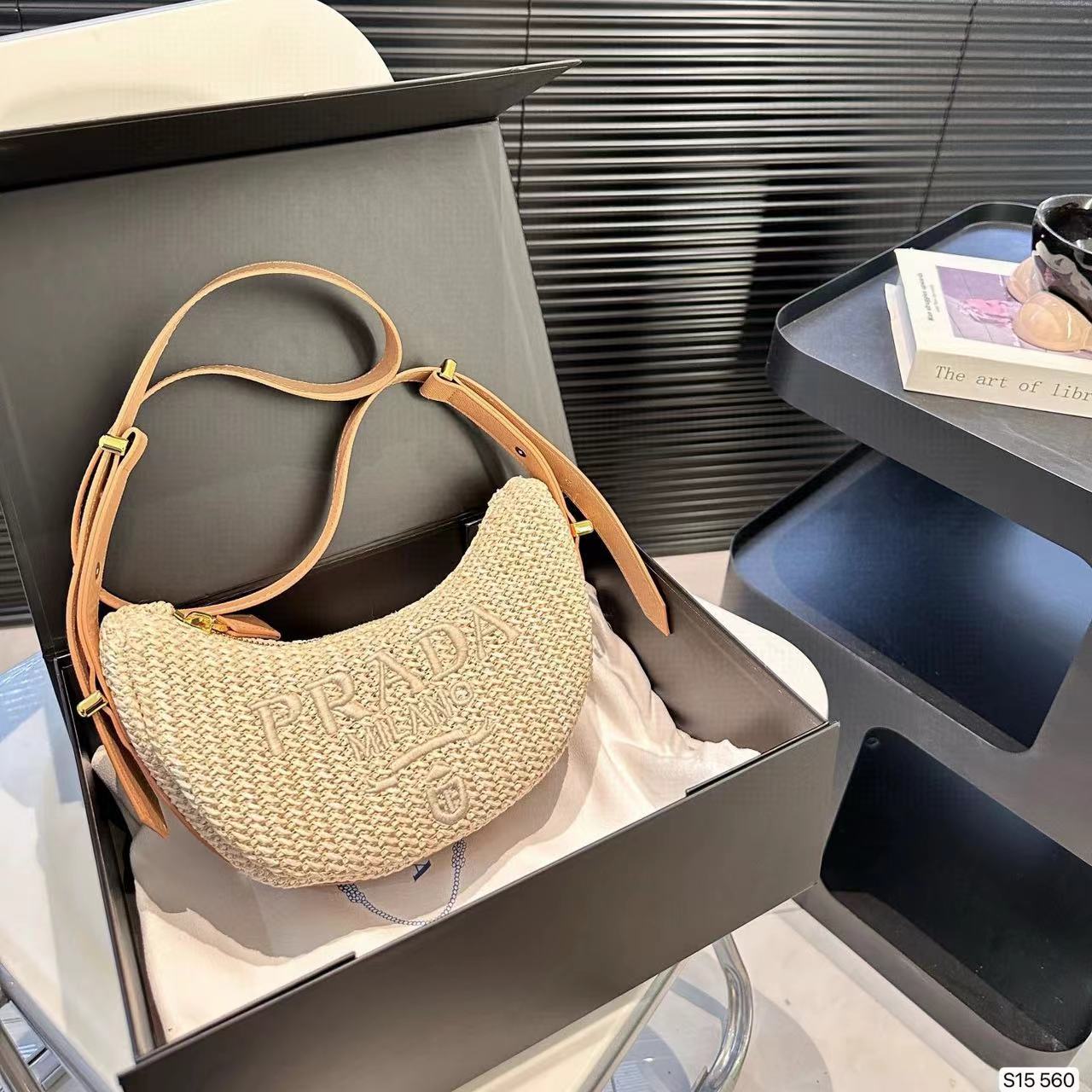 PR4DA 編み込み脇下バッグ【50％割引+送料無料】