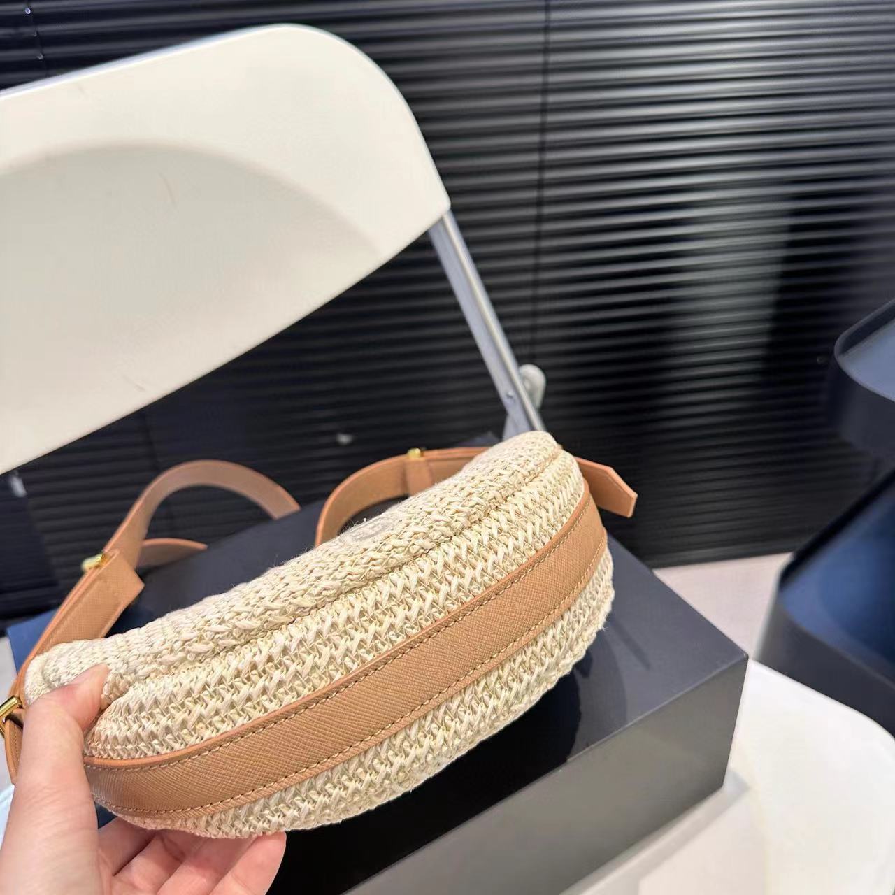 PR4DA 編み込み脇下バッグ【50％割引+送料無料】