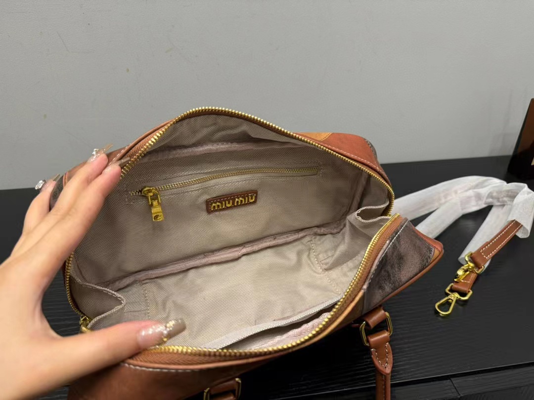 M1UM1U カウボーイ ボウリング バッグ【50％割引+送料無料】