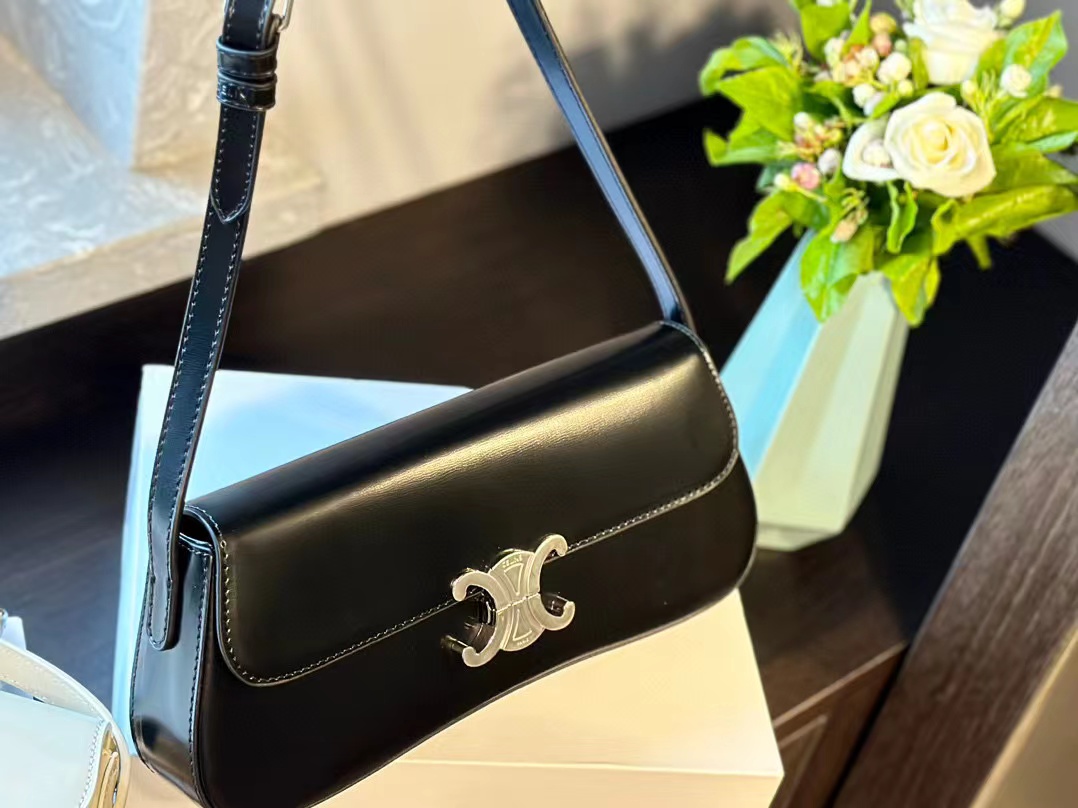 CEL1NE 凱旋門 脇下バッグ【50％割引+送料無料】