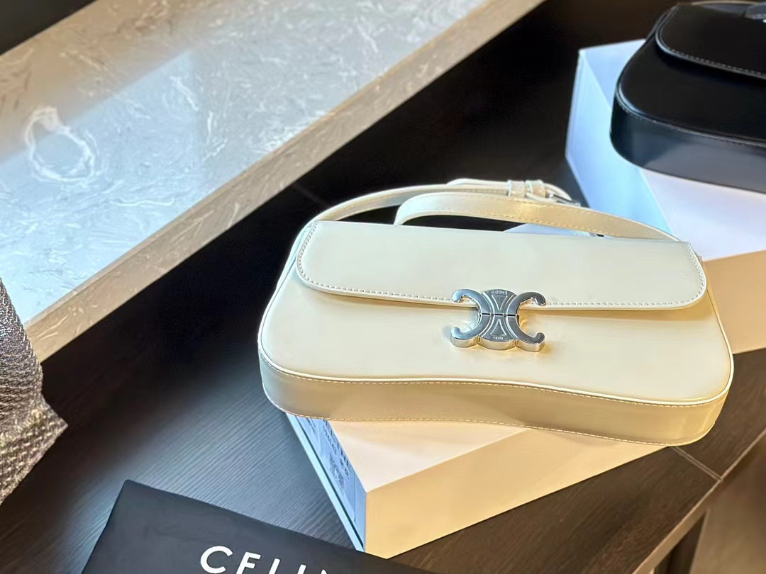 CEL1NE 凱旋門 脇下バッグ【50％割引+送料無料】