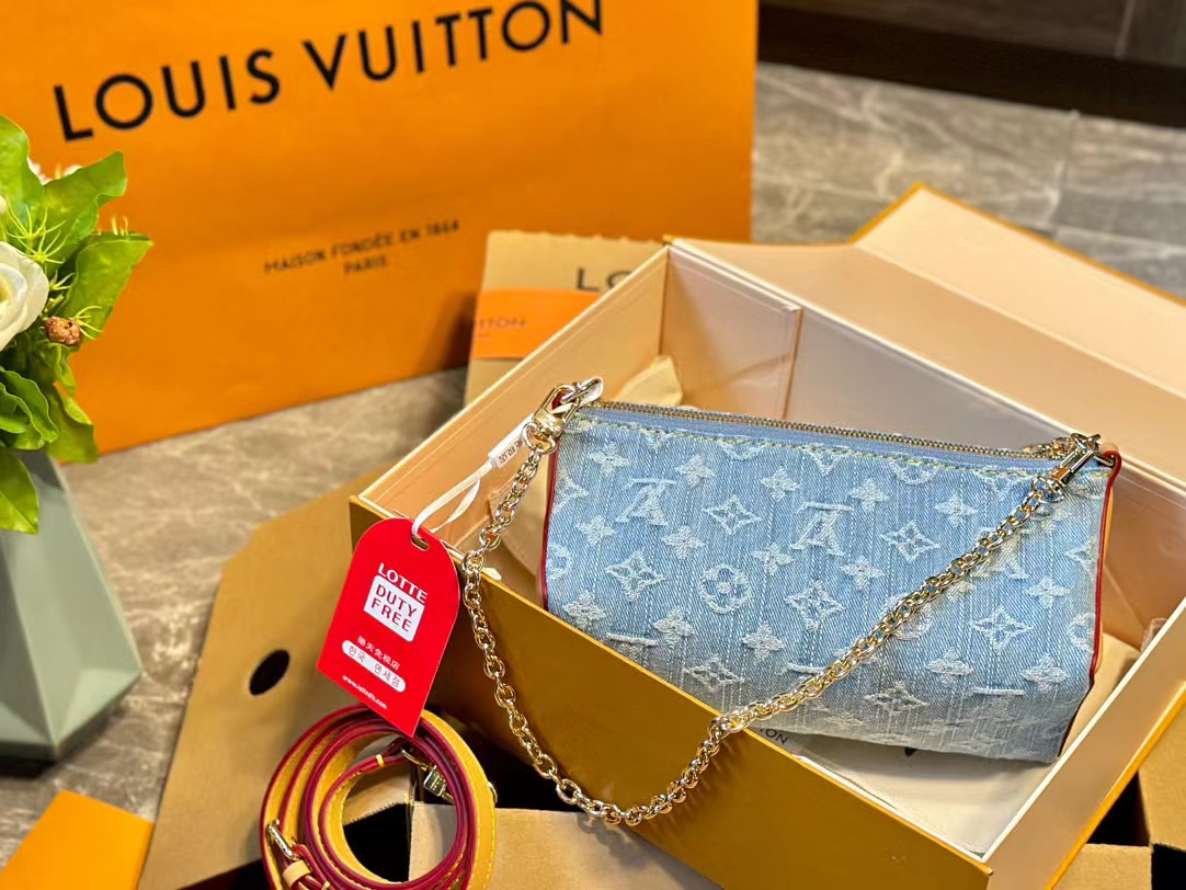 LV 四つ葉のクローバー ジャガード デニム チェーンバッグ【50％割引+送料無料】