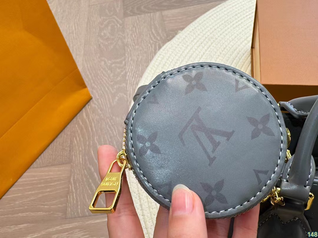 LV onthego  ハンドバッグ【50％割引+送料無料】