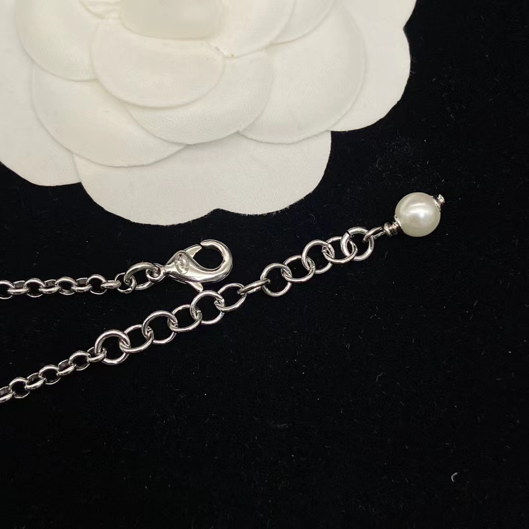 CHANE1 ダブルCパールブレスレット【50％割引+送料無料】