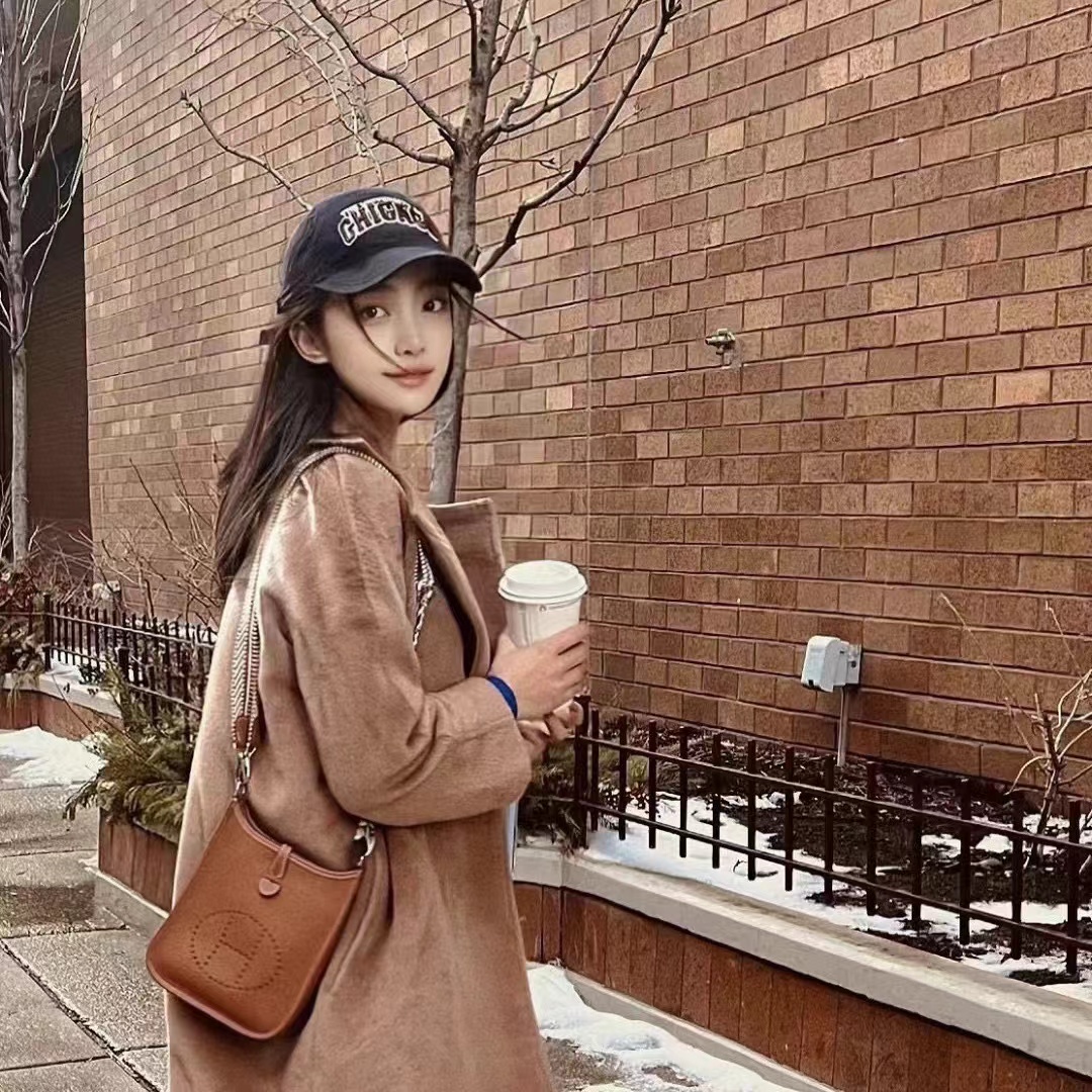 HERME5 牛革シンプル携帯バッグ【50％割引+送料無料】