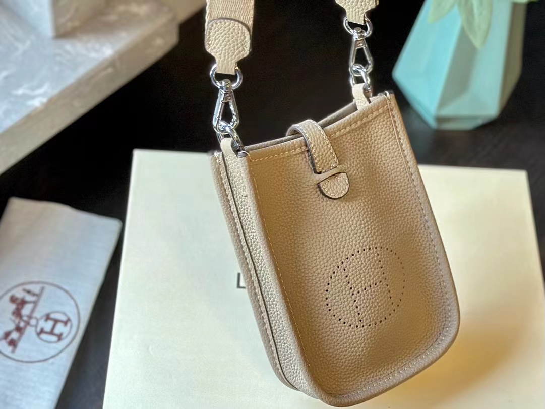 HERME5 牛革シンプル携帯バッグ【50％割引+送料無料】