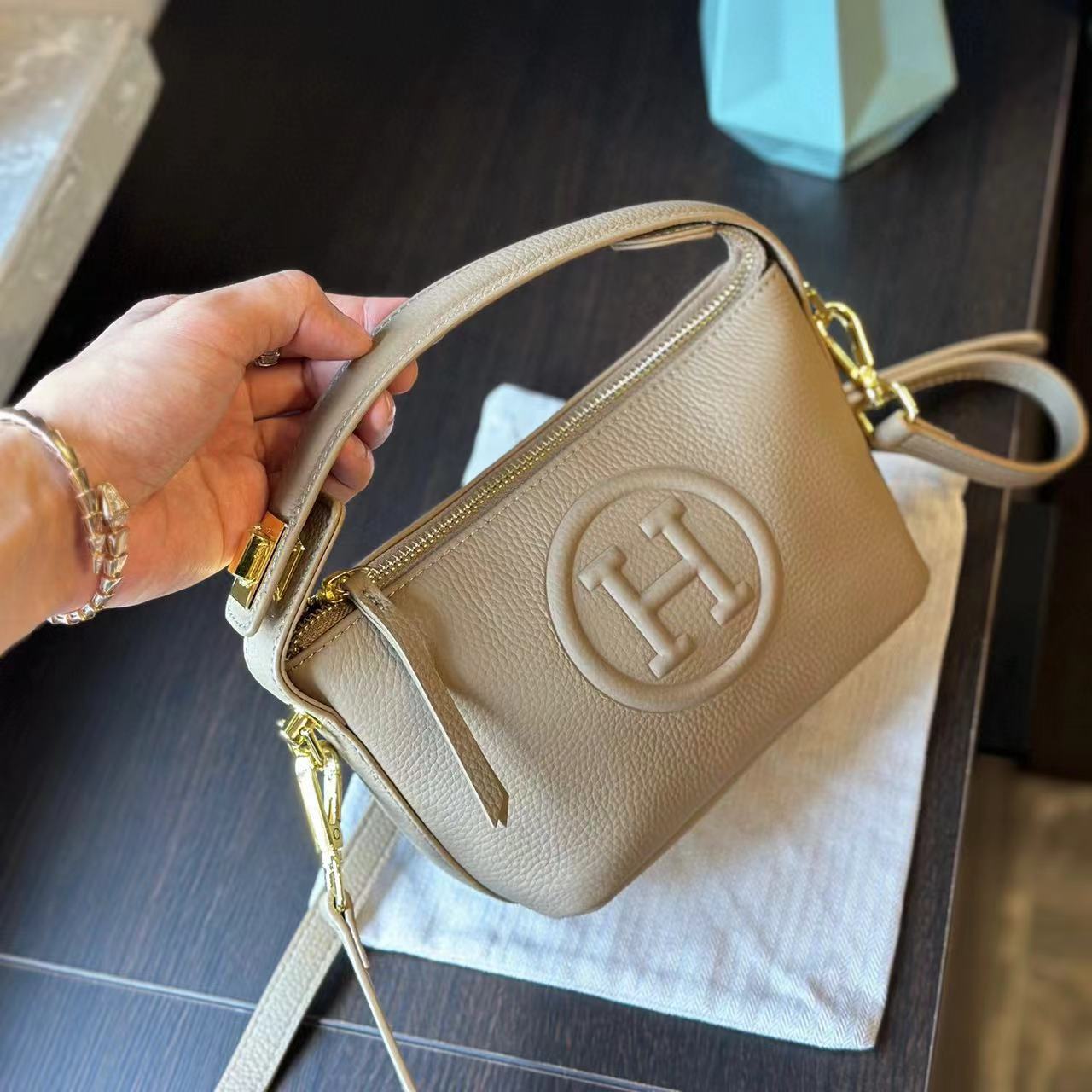 HERME5 Hobo ハンドバッグ【50％割引+送料無料】