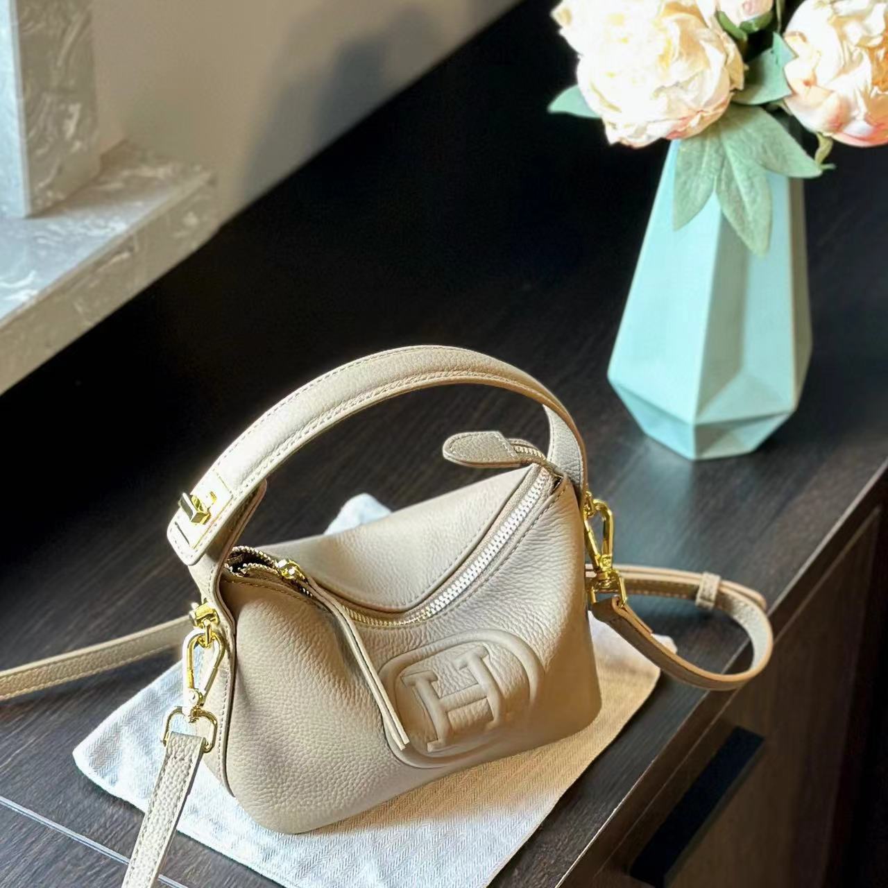 HERME5 Hobo ハンドバッグ【50％割引+送料無料】