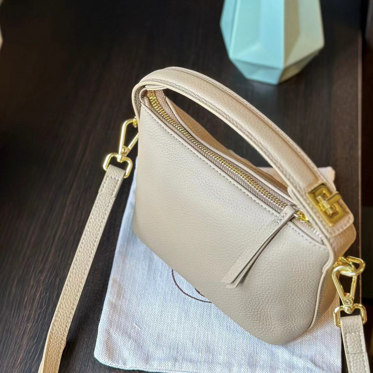 HERME5 Hobo ハンドバッグ【50％割引+送料無料】