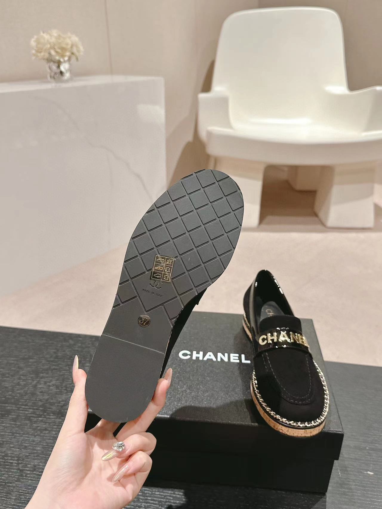 CHANE1 高品質シンプルチェーンフラットシューズ【50％割引+送料無料】