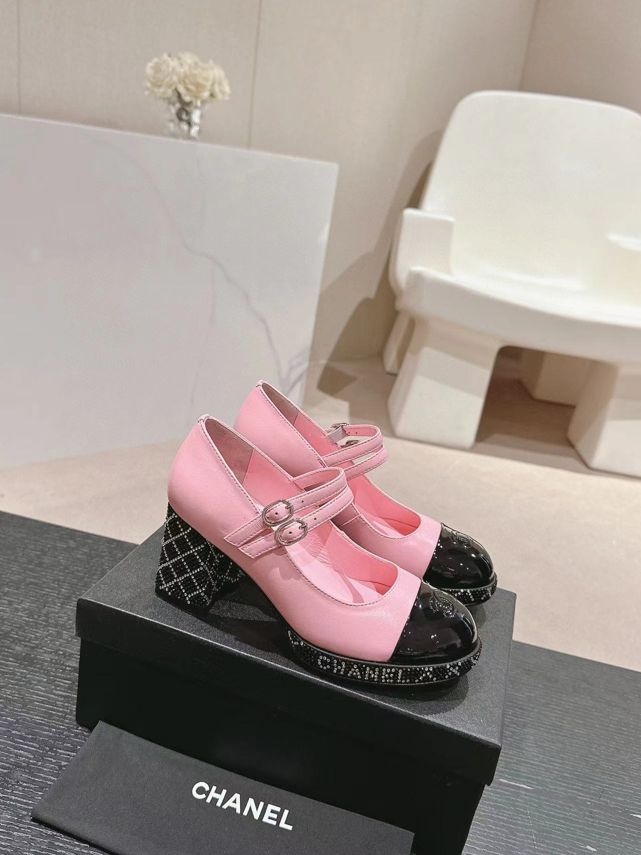 CHANE1 高品質ダイヤモンド散りばめハイヒール【50％割引+送料無料】